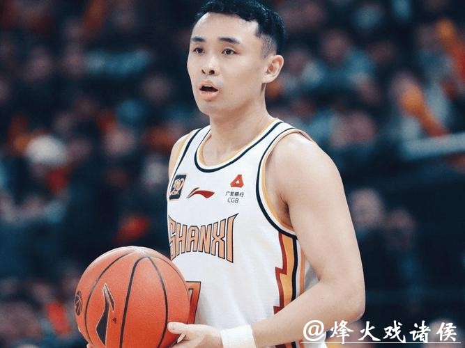 都在说原帅对山西贡献几乎为0,那我问你三分王就在底角投篮哪个教练敢放任他,这就是原帅对山西的真实作用 都在说原帅对山西贡献几乎为0,那我问你三分王就在底角投篮哪个教练敢放任他,这就是原帅对山西的真实作用